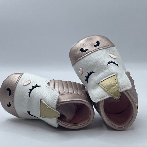 Nicole Miller Unicorn Rose Gold Infant Baby Slip On Moccasin Shoes Sz 0-6 Mos. - Picture 12 of 15